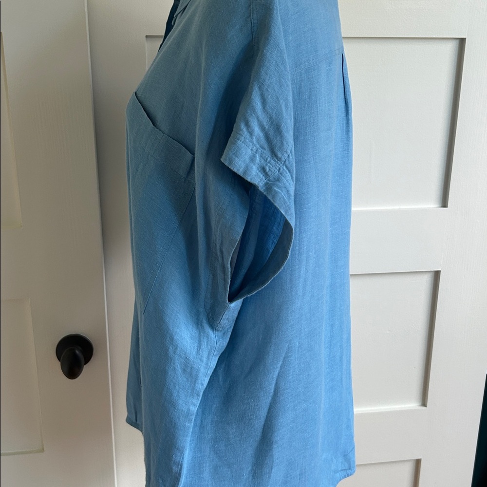 Apiece Apart- Sollar button up linen top in Robin Blue - Picture 6 of 9